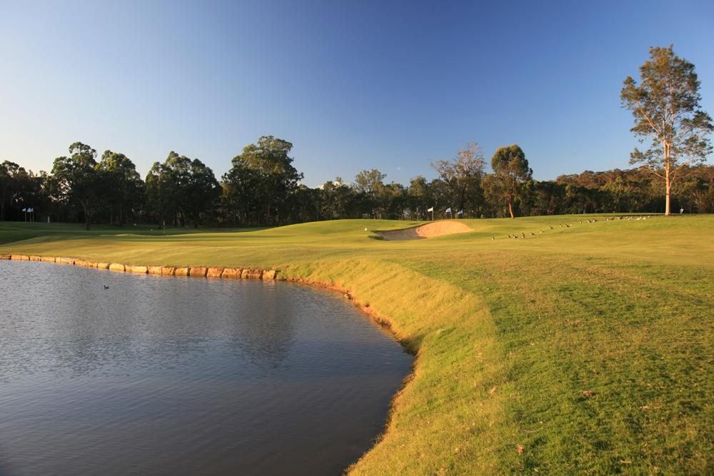 Riverside Oaks Golf Resort Cattai Dış mekan fotoğraf