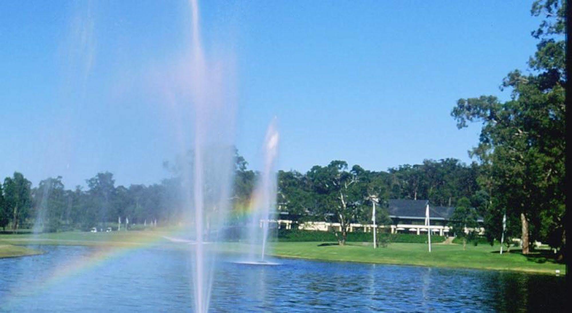 Riverside Oaks Golf Resort Cattai Dış mekan fotoğraf